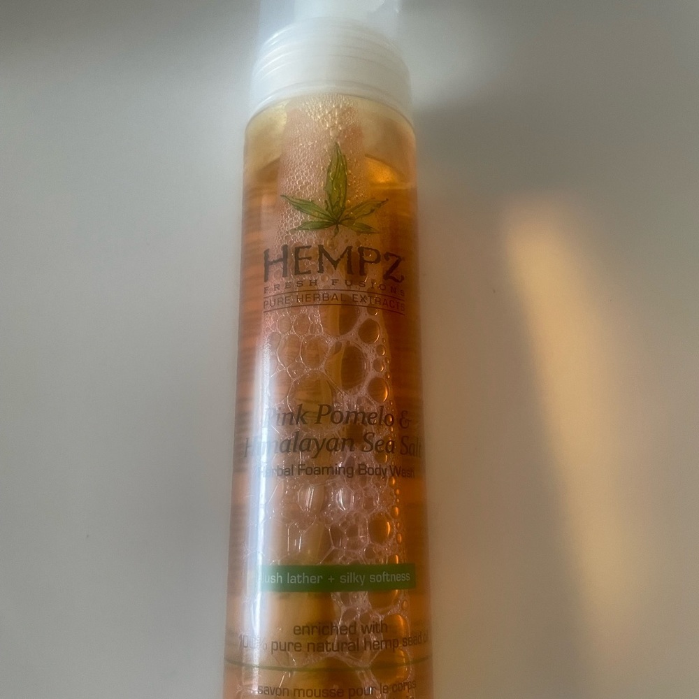 Hempz Pink Pomelo & Himalayan Sea Salt Body Wash